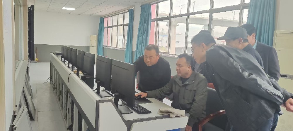 開發區集中供熱正式點火運行